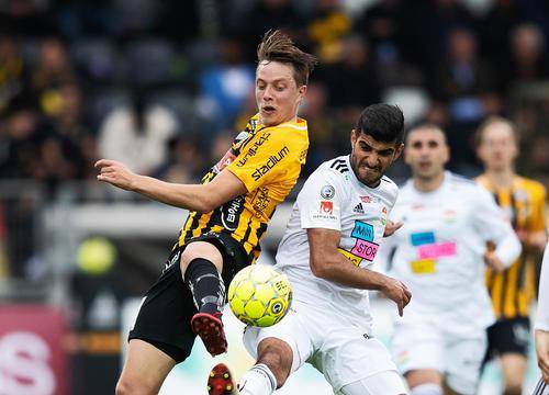 强中场控制 强中场控制