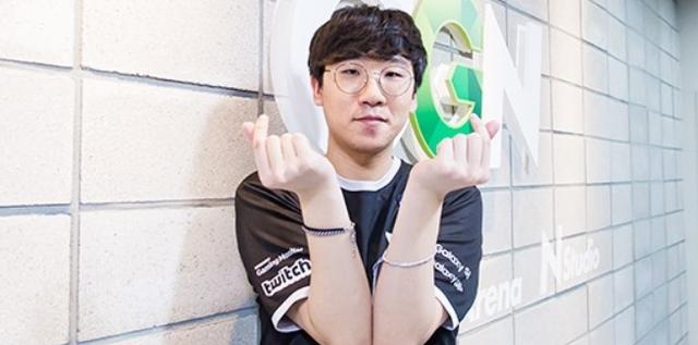 但他的积极 但他的积极