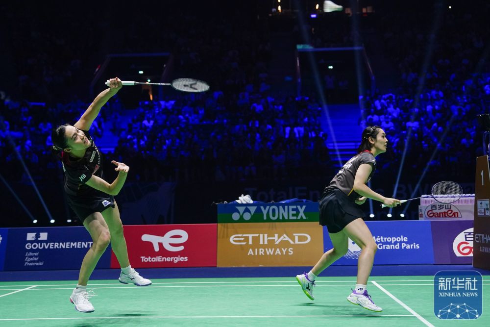 保持球队的 保持球队的