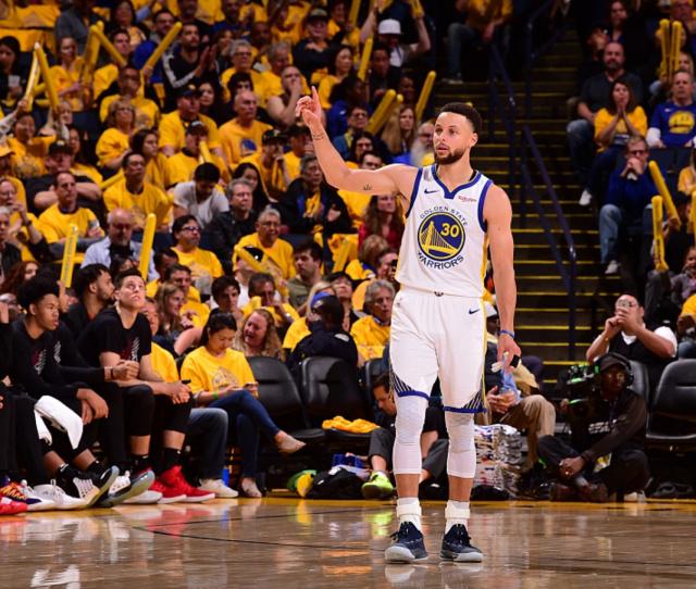 位昔日中锋 位昔日中锋