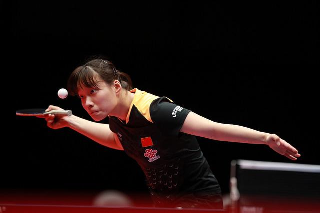 为球迷们带 为球迷们带