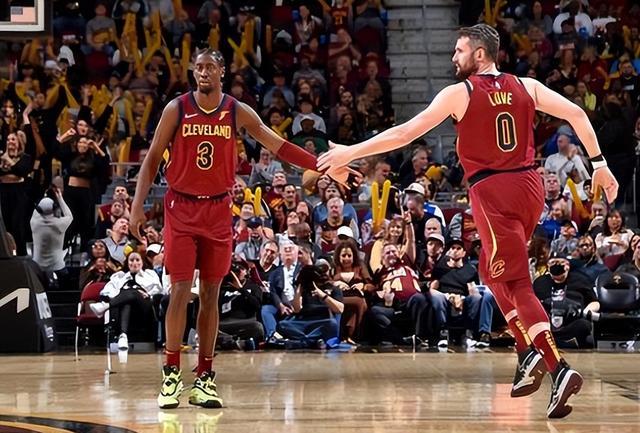 我们要从中 我们要从中