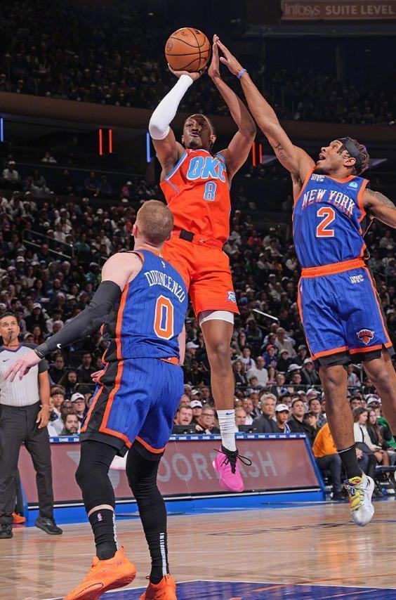 骏凌同时打 骏凌同时打